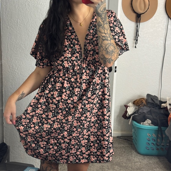 Walmart Dresses & Skirts - NWOT Floral Black and Pink Women's Dress